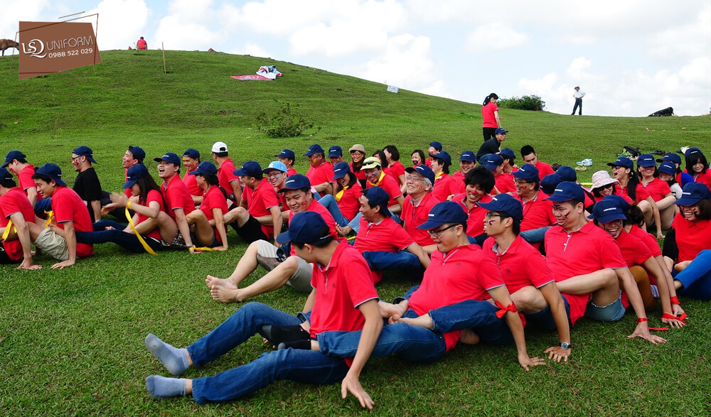 LSQC Uniform là đơn vị chuyên may in đồng phục uy tín tại Hà Nội